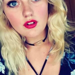 Meet your Posher, Belle